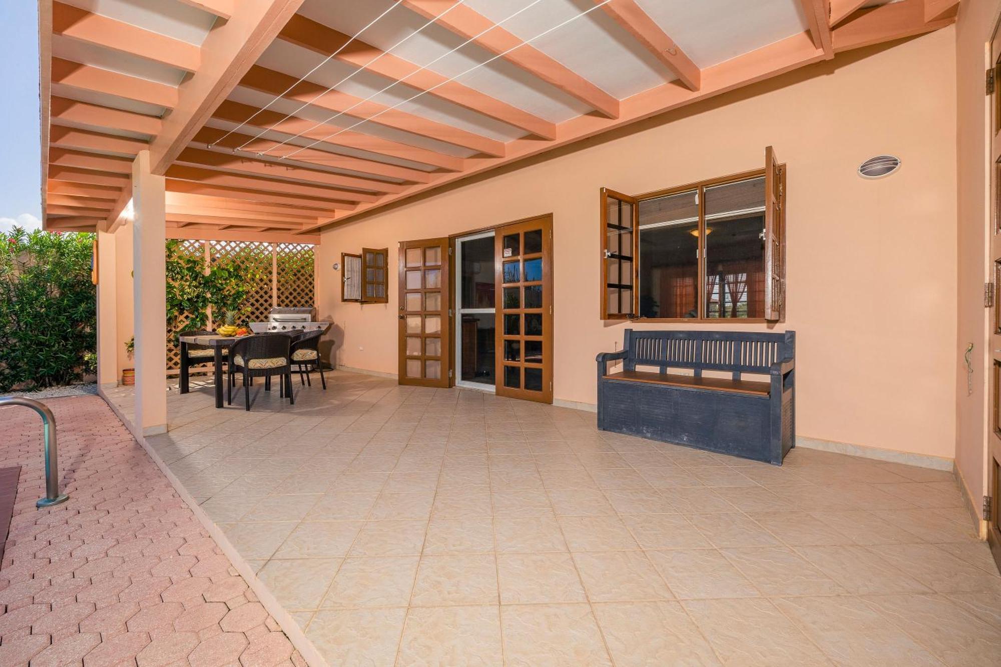 Sunrise Villa Is Gorgeous For Daily Views Of Sunrises And Sunsets Palm Beach Exterior photo
